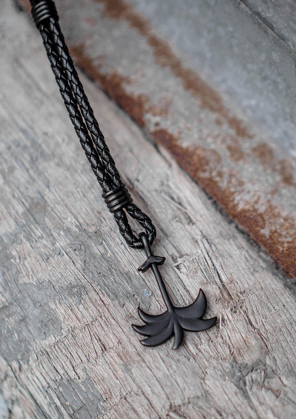 Pitch Black - Palm anchor bracelet with black leather. Outside shoot.