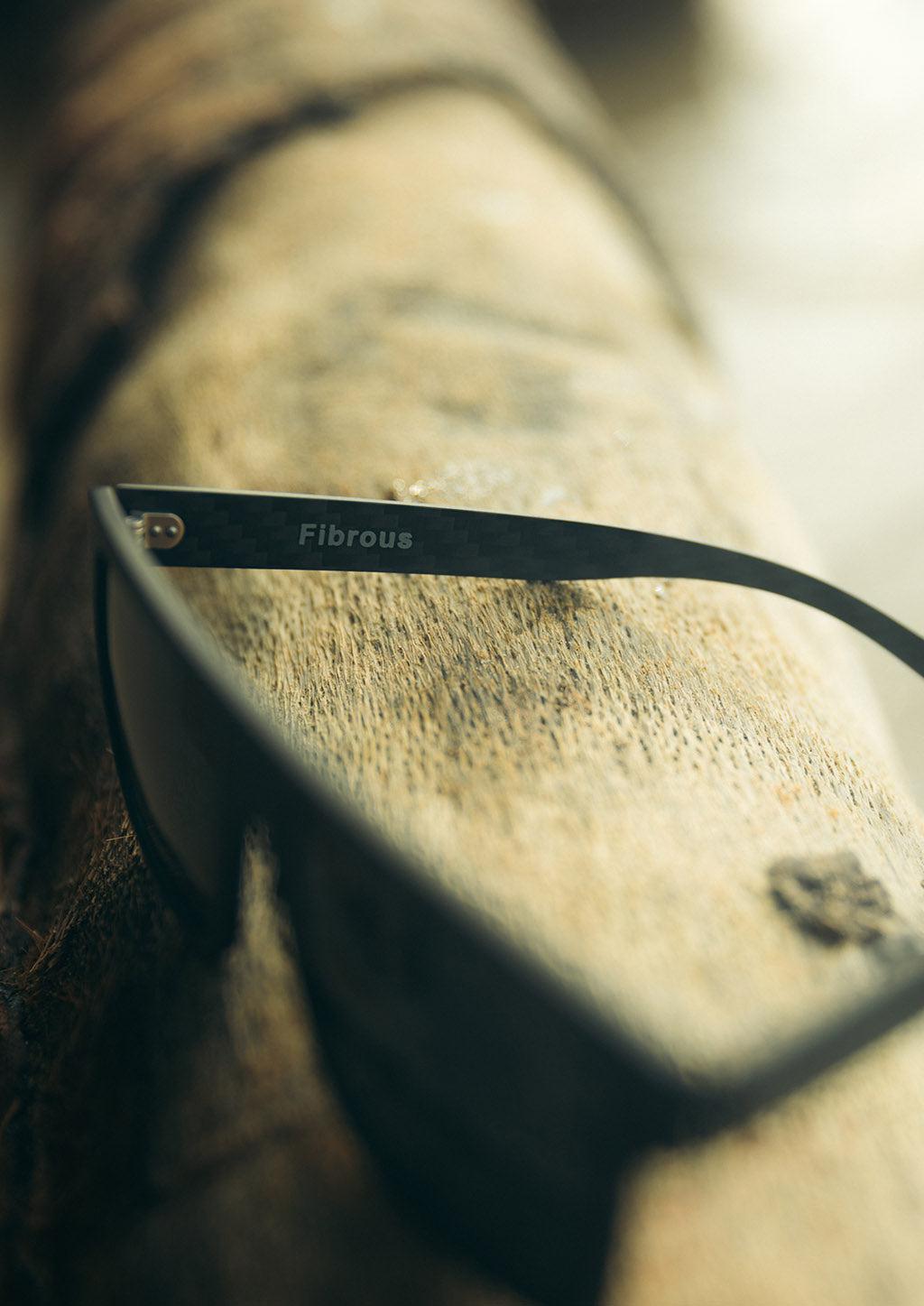 Fibrous stands for quality and style with carbon fiber.