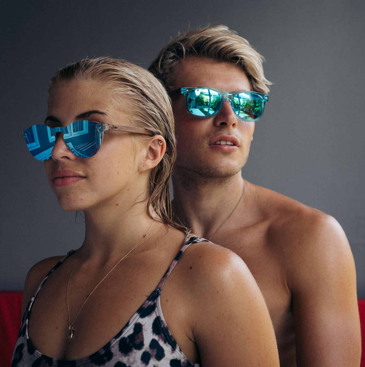 Unisex wooden sunglasses for men and women.