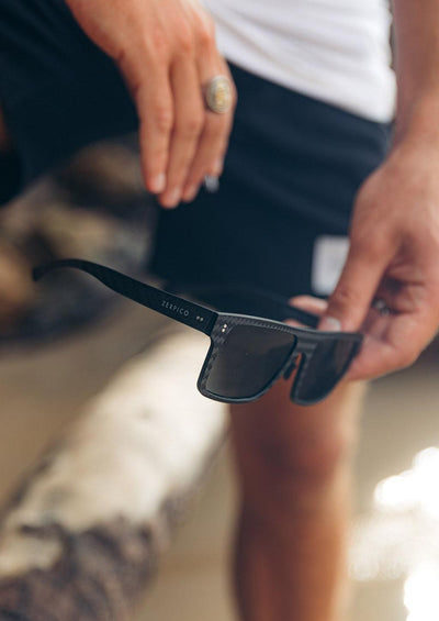 We love our details on our carbon fiber sunglasses, this photo is taken in Sri Lanka.