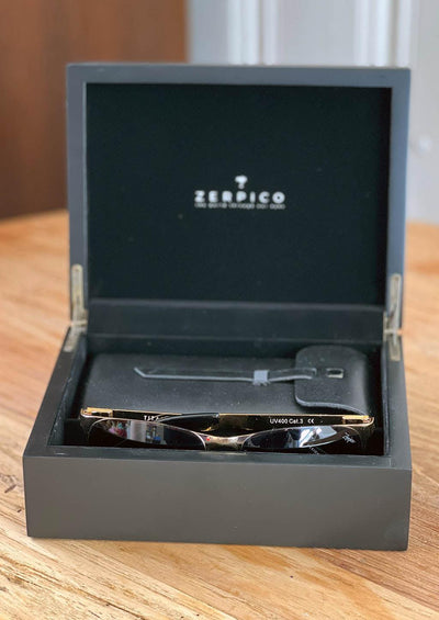 Titan - Titanium Wayfarer Sunglasses V2 - 24K Gold Plated with real gold. With our luxury box.
