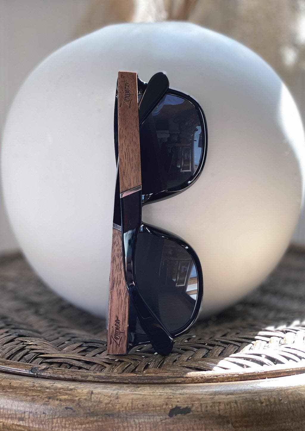 Eyewood Wayfarers - Fusion - Viper - A mix of acetate and wood makes theses sunglasses unique. Works fine with all styles.