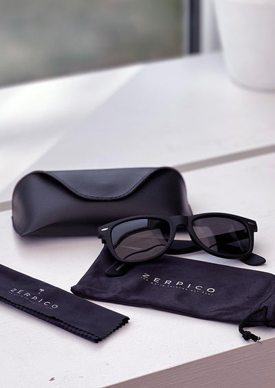 5th year special edition frogskin wayfarer sunglasses from zerpico.